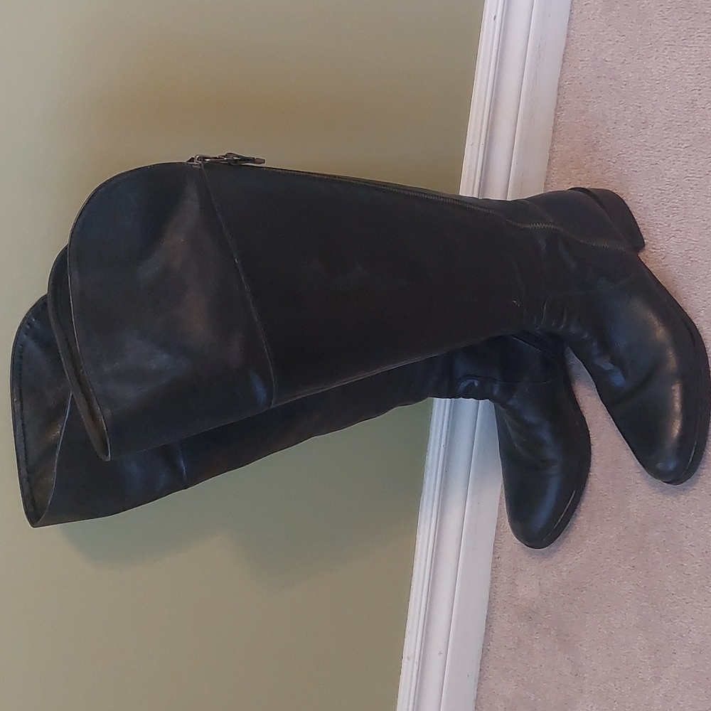 🌟HOST PICK🌟 Steve Madden, size 39, over the knee black leather boots